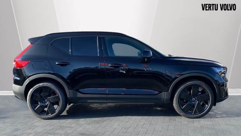 Volvo XC40 2.0 B3P Plus Black Edition 5dr Auto Petrol Estate